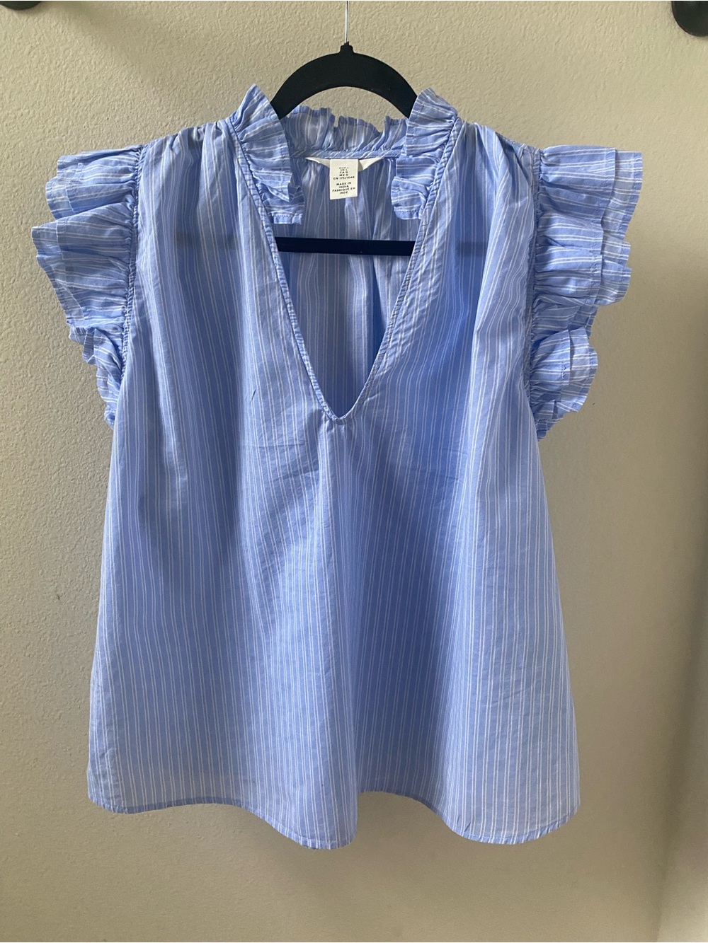 H&M Light Blue Striped Ruffle Sleeve V-Neck Blouse